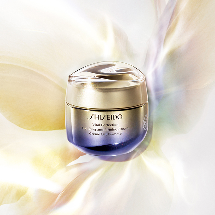 Vital Perfection Uplifting and Firming Cream Shiseido